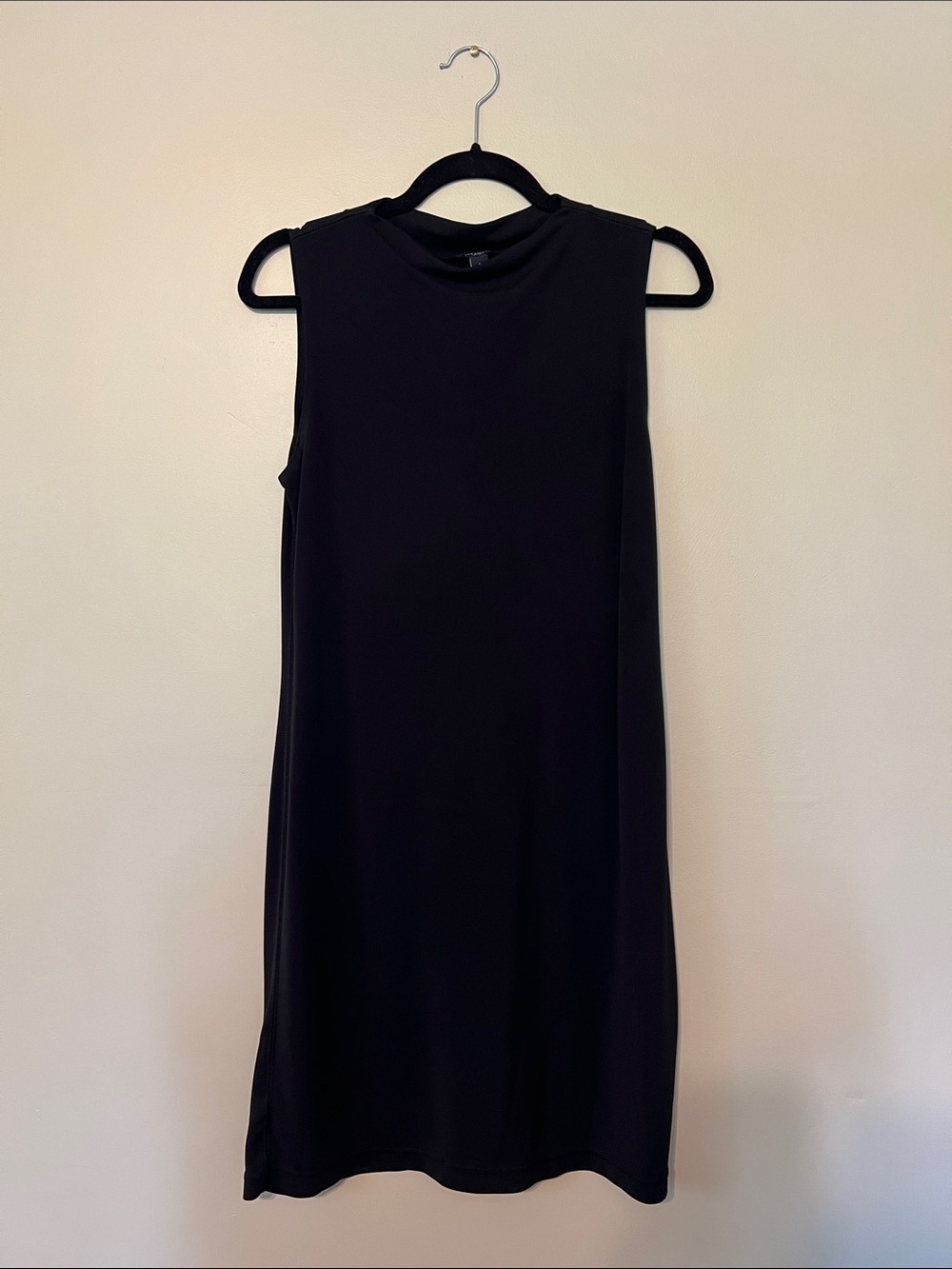 Ann Taylor Sleeveless Black Shift Dress